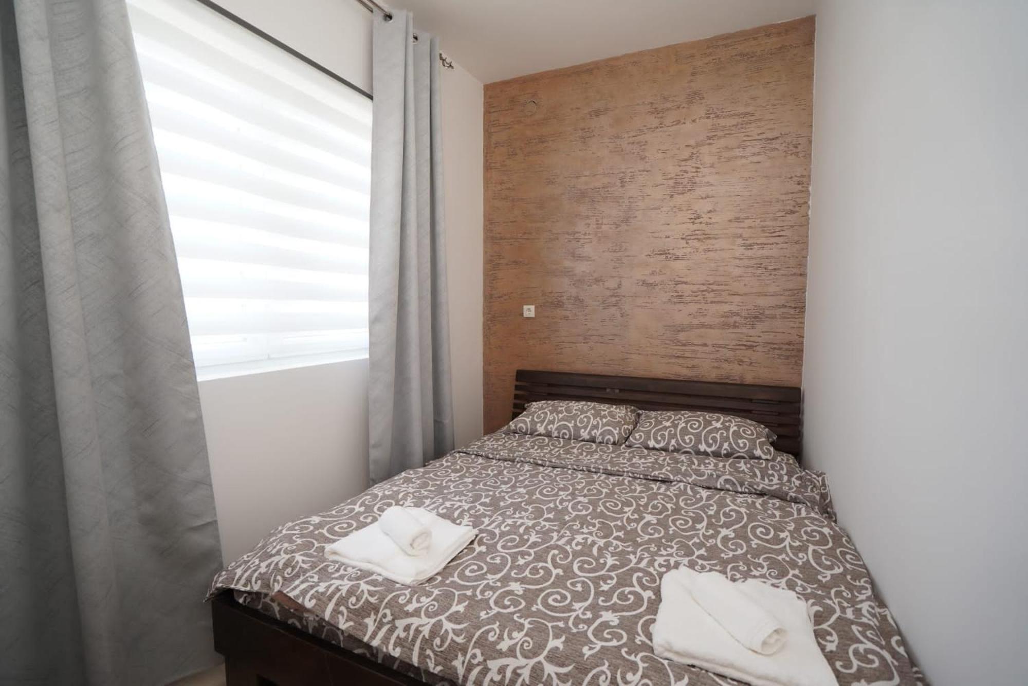 Todor Apartmani Кладово Экстерьер фото