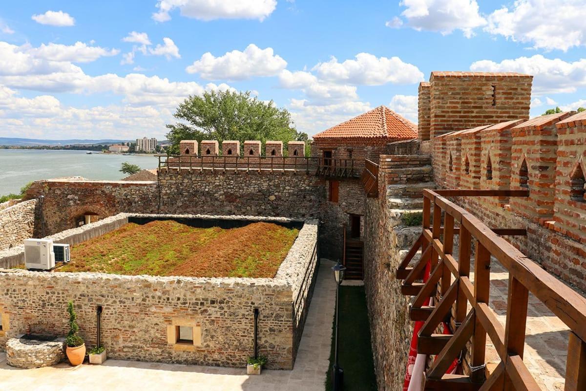 Todor Apartmani Кладово Экстерьер фото