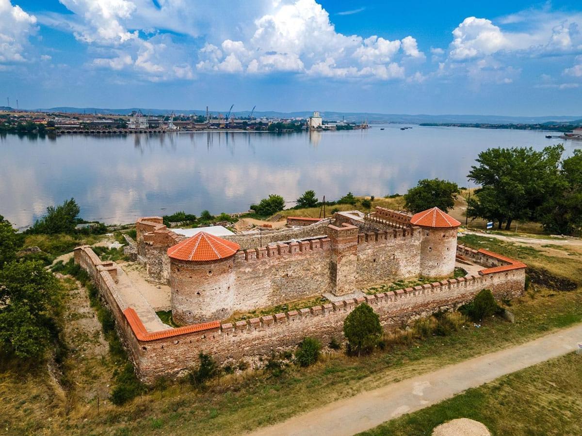 Todor Apartmani Кладово Экстерьер фото